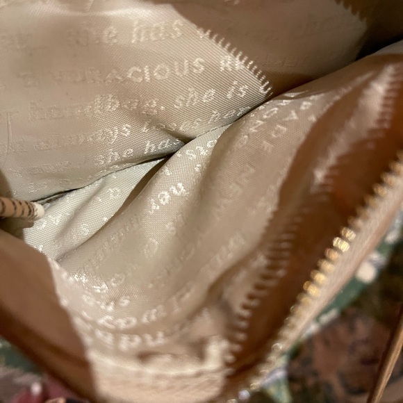 KATE SPADE WRISTLET - Picture 6 of 7